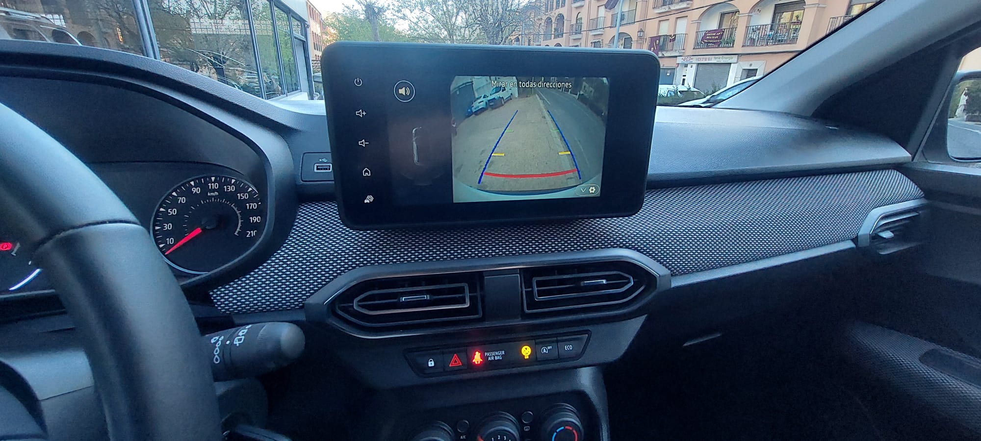 Dacia Jogger 1.0 ECO G 100CV miniatura 6